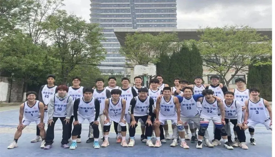 篮球训练技术动作视频下载教程_0